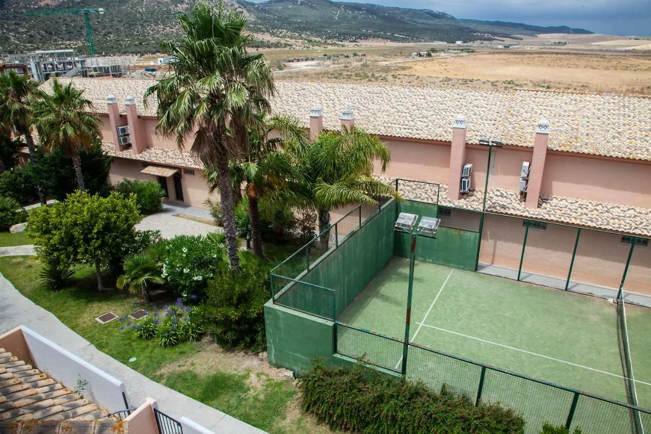 Akutuna - Casa Familiar Con Piscina , Garaje & Pista De Padel Zahara de los Atunes 0*,  Spain